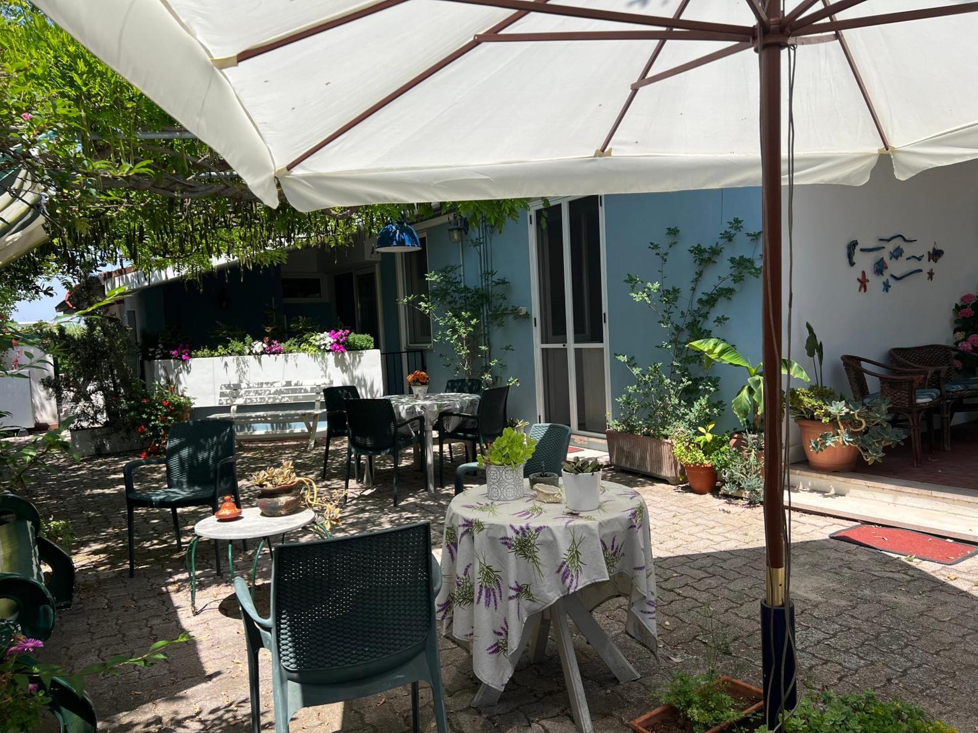 B&B I Versi Del Mare Roseto Degli Abruzzi Ngoại thất bức ảnh